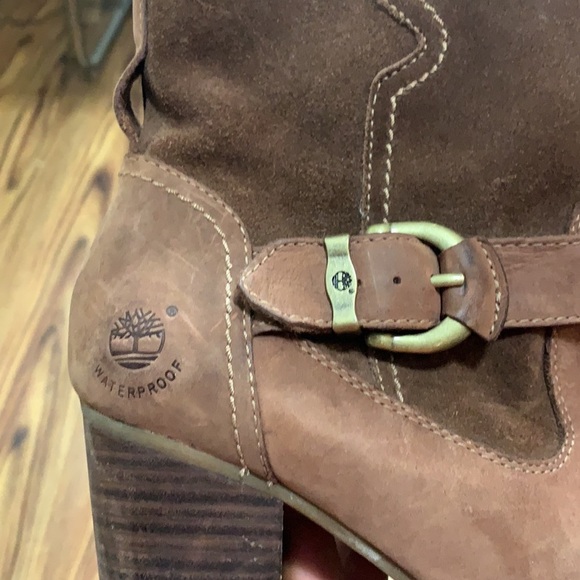 Timberlands EarthKeepers Brown  Leather Boots (9) - Picture 10 of 14